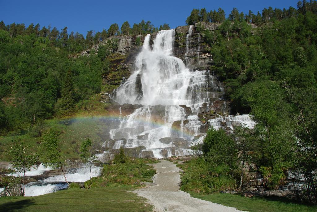 Tvinde Camping Skulestadmo Exterior photo